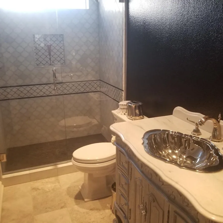 Professional plumbing work and bathroom remodeling in Woodbury